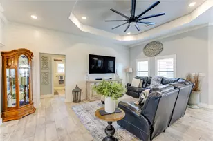 931 Angus Trail, Angleton, TX 77515 - Photo 13