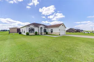 931 Angus Trail, Angleton, TX 77515 - Photo 3