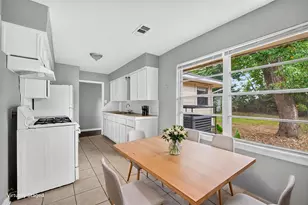9610 Foredale St, Houston, TX 77075 - Photo 3