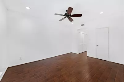 2100 Tanglewilde Street #330, Houston, TX 77063 - Photo 19