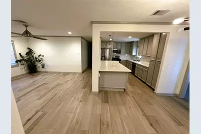 5111 Maple Street, Bellaire, TX 77401 - Photo 13