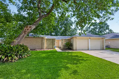 17742 Fife Lane, Webster, TX 77598 - Photo 3