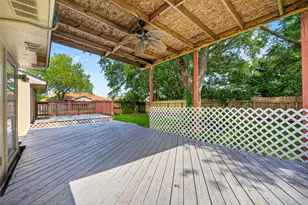 17742 Fife Ln, Webster, TX 77598 - Photo 45