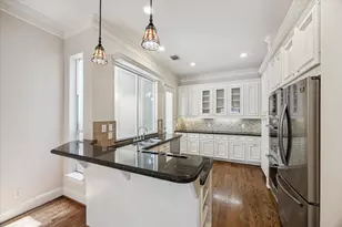 1321 Whispering Pines Dr, Houston, TX 77055 - Photo 7