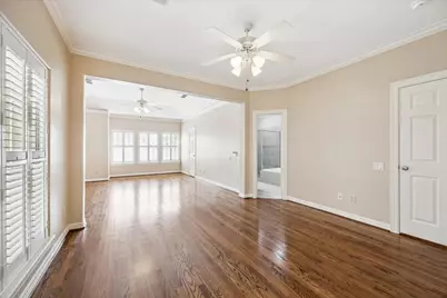 1321 Whispering Pines Drive, Houston, TX 77055 - Photo 9