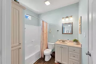 996 Alicia Dr, Gilchrist, TX 77617 - Photo 19