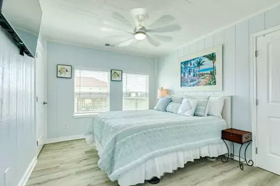13022 Coronado Drive, Freeport, TX 77541 - Photo 17
