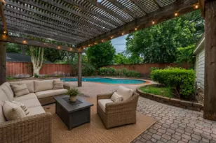 10007 Cedar Creek Dr, Houston, TX 77042 - Photo 19