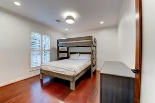 10007 Cedar Creek Dr, Houston, TX 77042 - Photo 21