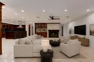 10007 Cedar Creek Dr, Houston, TX 77042 - Photo 11