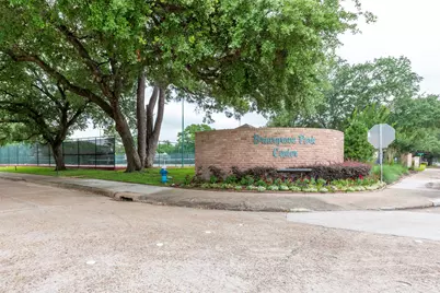 10007 Cedar Creek Drive, Houston, TX 77042 - Photo 31