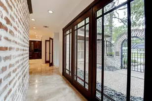 10007 Cedar Creek Dr, Houston, TX 77042 - Photo 7