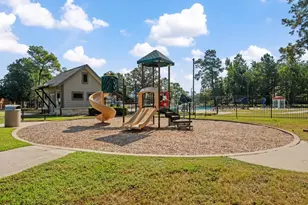 17011 Burke Lake Ln, Houston, TX 77044 - Photo 37