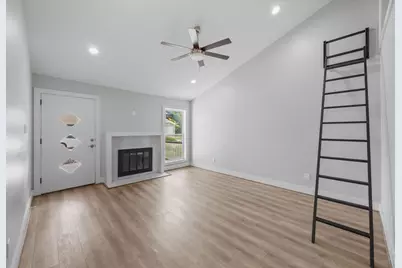 10257 Bridgeland Lane, Houston, TX 77041 - Photo 5