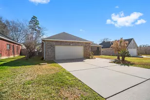 9292 Deepwater Dr, Montgomery, TX 77356 - Photo 41