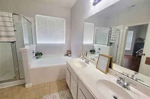 8811 Henrico Ln, Rosenberg, TX 77469 - Photo 5