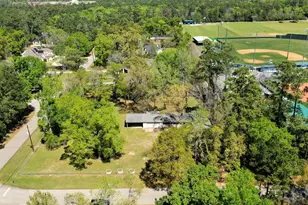 2424 Meadow Rd, Conroe, TX 77384 - Photo 1