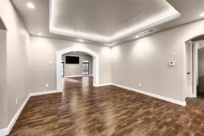 10519 Pleasanton Drive, Houston, TX 77038 - Photo 7