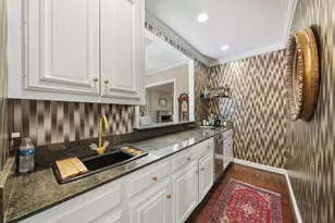 11754 Riverview Dr, Houston, TX 77077 - Photo 9