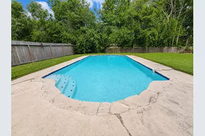 325 Old Course Drive, Friendswood, TX 77546 - Photo 23