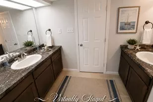 325 Old Course Dr, Friendswood, TX 77546 - Photo 11