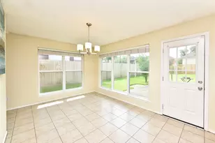 3522 Pecan Point Dr, Sugar Land, TX 77478 - Photo 5