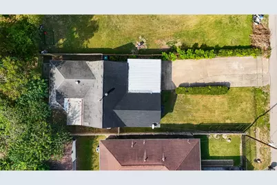 4034 Caplin Street, Houston, TX 77026 - Photo 37