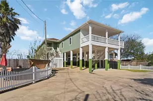 1813 Avenue A, Dickinson, TX 77539 - Photo 31