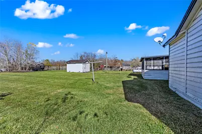 1407 Bess Road, Dickinson, TX 77539 - Photo 27