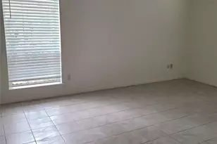 1006 Walnut Bend Ln, Houston, TX 77042 - Photo 11