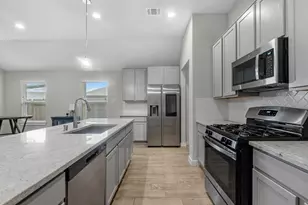 11702 Glossy Oak Ln, Houston, TX 77066 - Photo 7