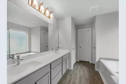 11702 Glossy Oak Lane, Houston, TX 77066 - Photo 11