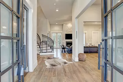 5655 Locke Lane, Houston, TX 77056 - Photo 3