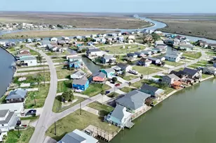 215 Redfish Dr, Freeport, TX 77541 - Photo 45