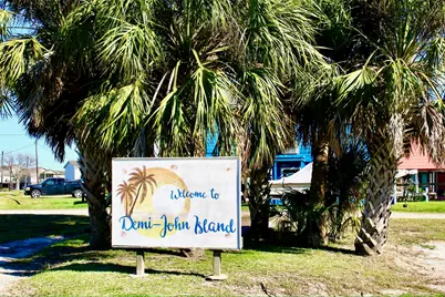 215 Redfish Drive, Freeport, TX 77541 - Photo 43