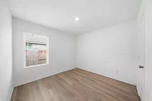 7335 Greenbriar Canyon Ln, Katy, TX 77493 - Photo 5