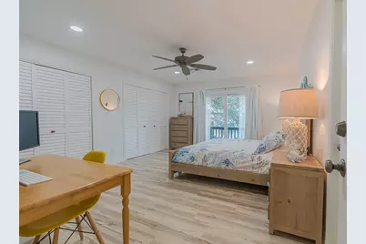 13826 Pirates Beach Boulevard, Galveston, TX 77554 - Photo 23