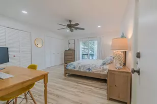 13826 Pirates Beach Blvd, Galveston, TX 77554 - Photo 23