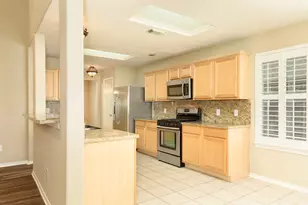 413 Sun River Ln, League City, TX 77539 - Photo 7