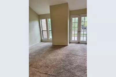 10811 Richmond Avenue #2, Houston, TX 77042 - Photo 11