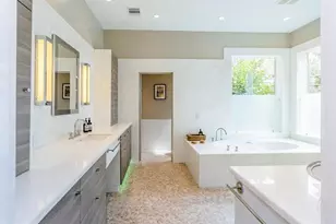 3822 Overbrook Ln, Houston, TX 77027 - Photo 17