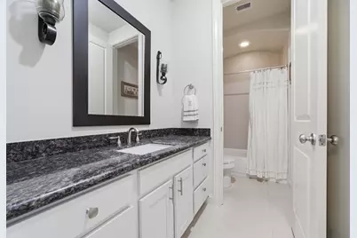 5750 Kiam Street, Houston, TX 77007 - Photo 31