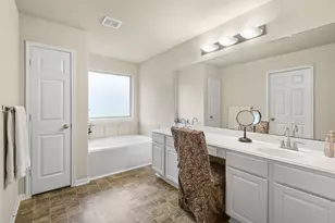 5211 Cayenne Ln, Baytown, TX 77521 - Photo 11