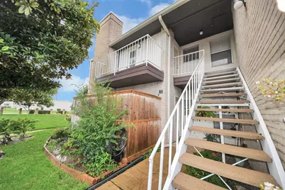 2011 Spenwick Drive #220, Houston, TX 77055 - Photo 23