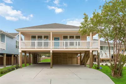 281 Bay Oaks Drive, La Porte, TX 77571 - Photo 1