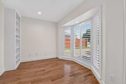 6003 W 43rd Street, Houston, TX 77092 - Photo 7