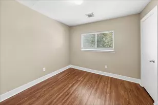 19934 Crested Hill Ln, Cypress, TX 77433 - Photo 13