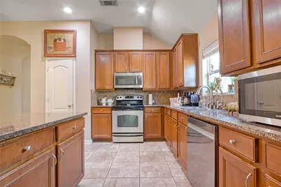 8003 Saragosa Blue Lane, Richmond, TX 77407 - Photo 5