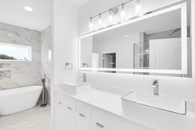 5325 Rue Street, Houston, TX 77033 - Photo 19