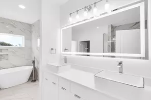 5325 Rue St, Houston, TX 77033 - Photo 19